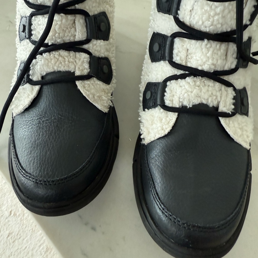Sorel Women’s Explorer II Joan Boot. Size 7.5. Black/Sea Salt. - Picture 11 of 11
